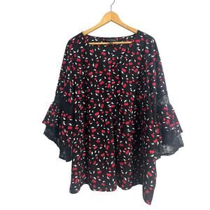 Lane Bryant Tunic Blouse Womens 26/28 Plus Black Cherry Print Lace Bell Sleeve